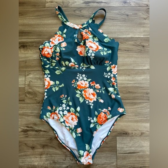 Cupshe Teal Floral Scalloped One Piece
Swimsuit Size M Beach Pool Vacation - Picture 7 of 14